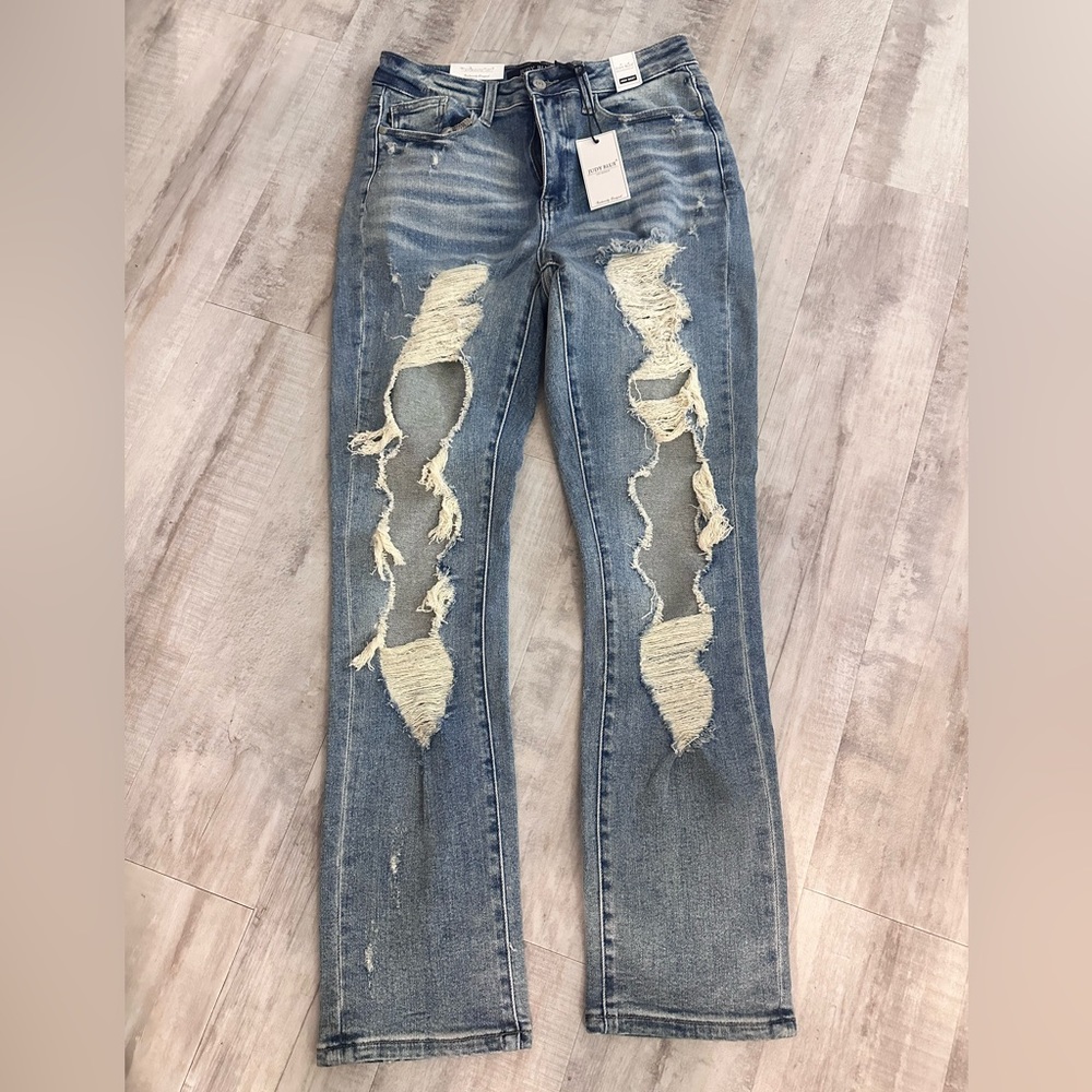 Judy Blue, NWT, size 7/28
